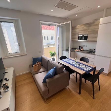 Happy Holiday Apartment Κάλιαρι Εξωτερικό φωτογραφία